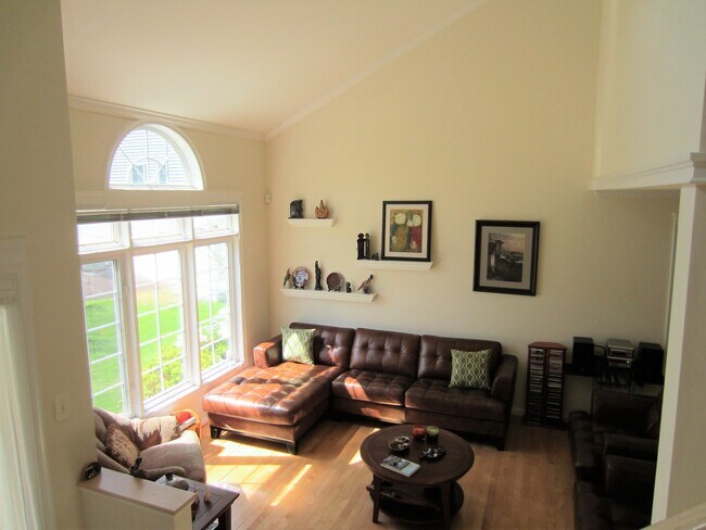 Building Photo - 6315 Victorious Song Ln