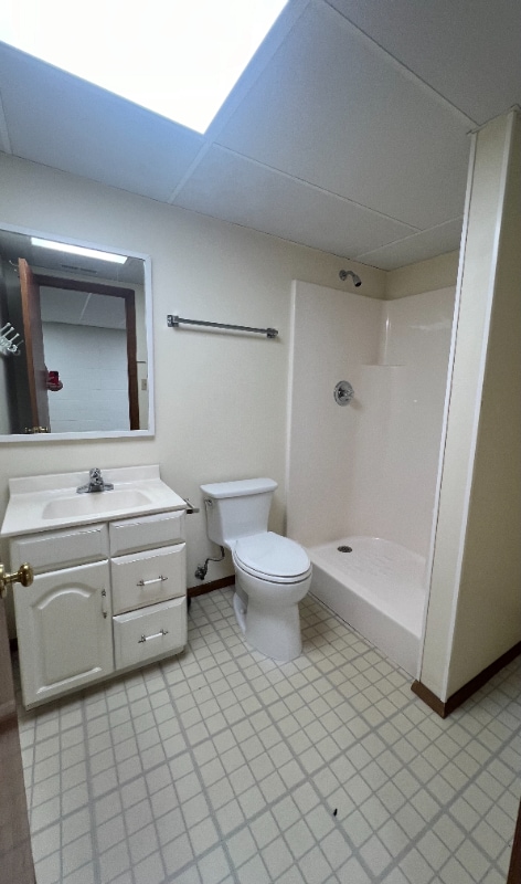 Building Photo - 416 Banks Mountain Dr