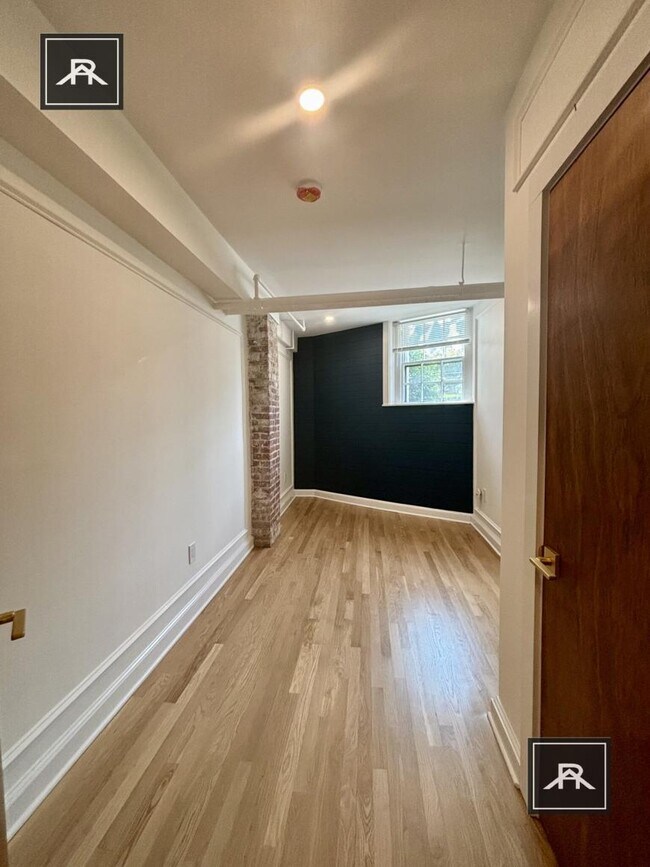 Building Photo - 2 bedroom in Brookline MA 02445