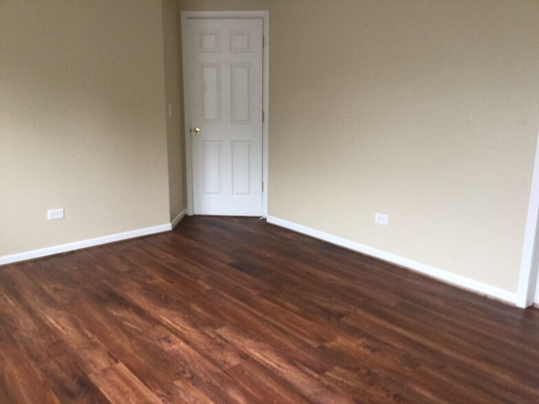 Building Photo - 3615 Timberlake Dr