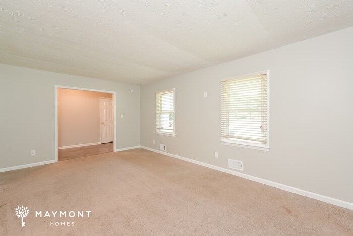 Building Photo - 4033 Emerald N Cir