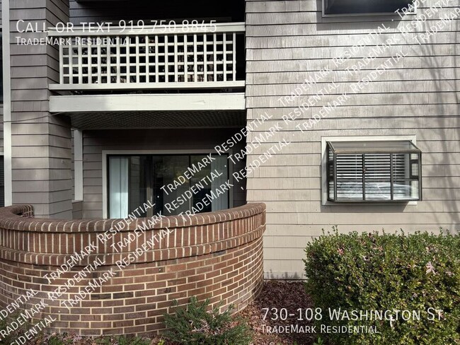 Building Photo - 2 bedroom 2 bath condo in Parkside Condos ...