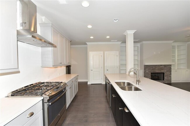 Building Photo - 5236 Cresslyn Rdg