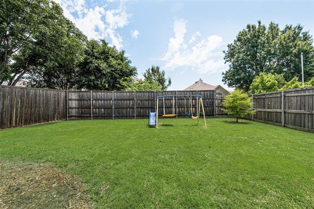Building Photo - 5909 Meadowcrest Ln