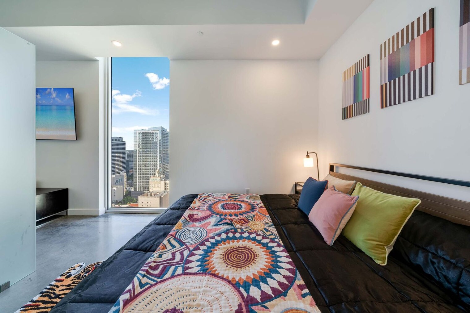 Building Photo - 151 SE 1st St