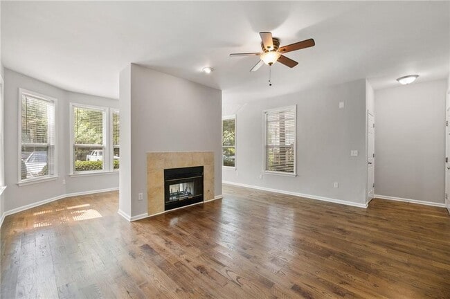 Building Photo - 123 McGill Park Ave NE