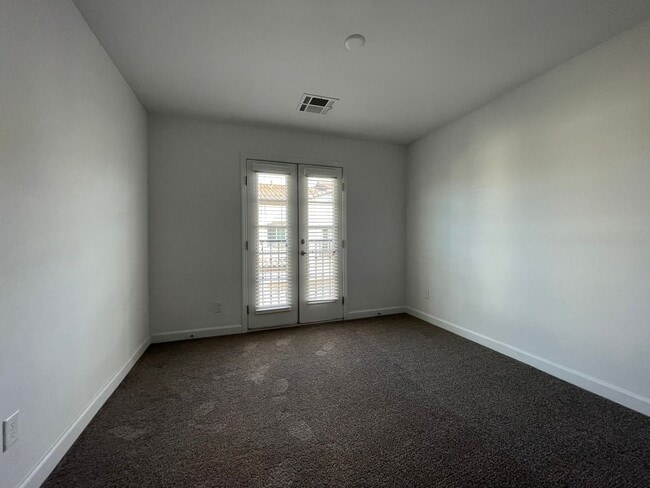 Building Photo - HENDERSON CADENCE COMMUNITY - 3 bed 2.5 ba...