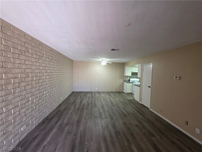 Building Photo - 3009 St George St