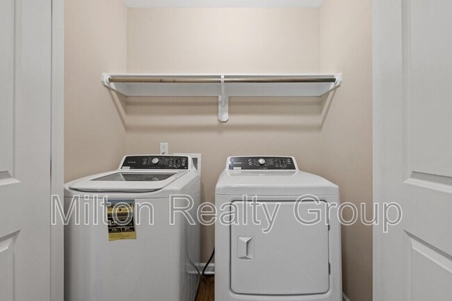 Building Photo - 597 Pendergraft Rd