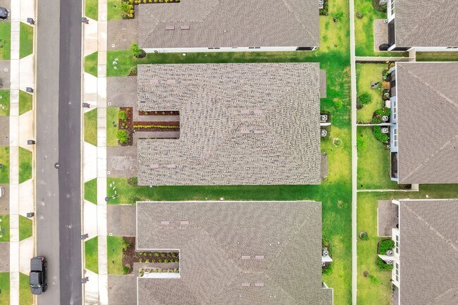 Building Photo - 1848 Spring Shower Circle