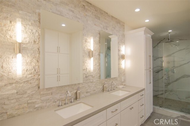 Building Photo - 34300 Lantern Bay Dr