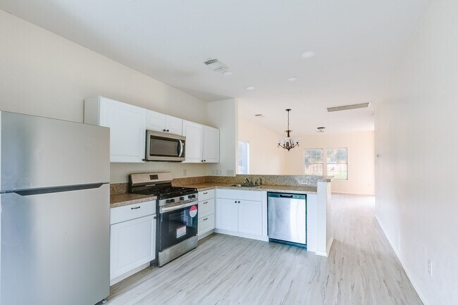 Building Photo - 1703 Nichole Woods Dr