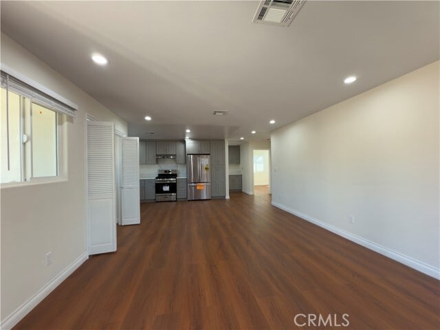 Building Photo - 4010 Daines Dr