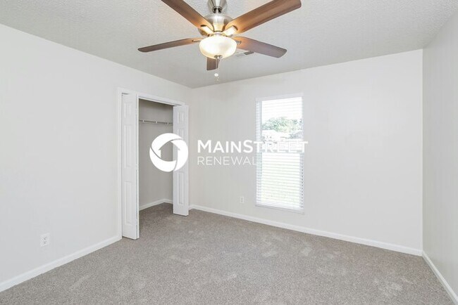 Building Photo - 3 Bedroom Pet-Friendly Home in MARYVILLE, ...
