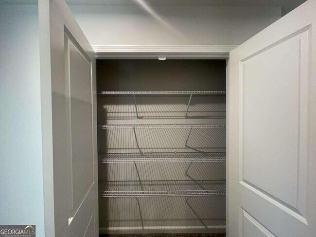 Building Photo - 3156 Morris Hills Dr