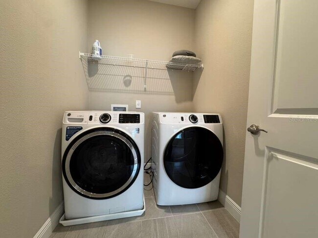 Building Photo - 14311 Braemar St