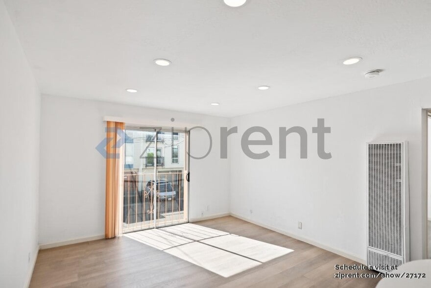 Building Photo - 474 90th St