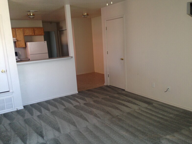 Building Photo - 4202 Alan Kent Dr