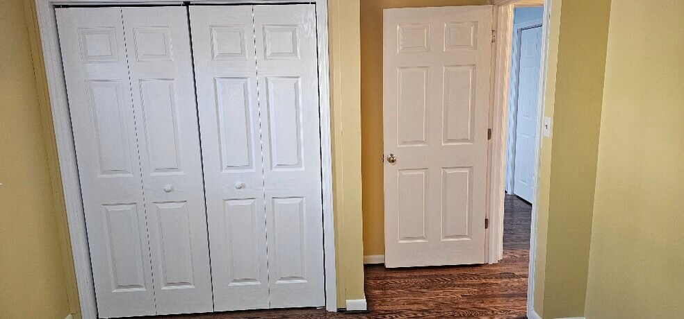 Bedroom 11' x 11' - 2701 Patrick Rd