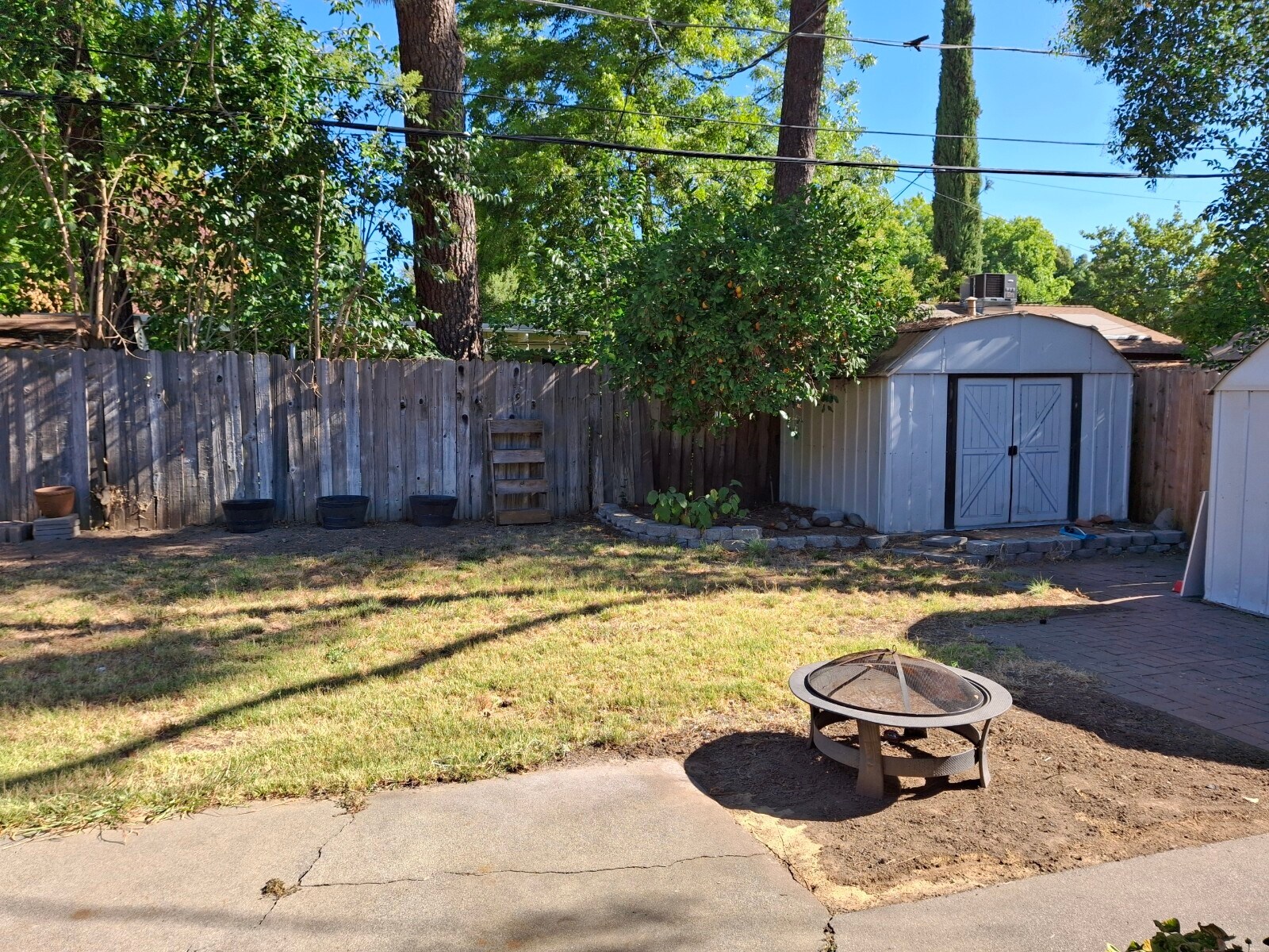 Building Photo - 316 Deodara St