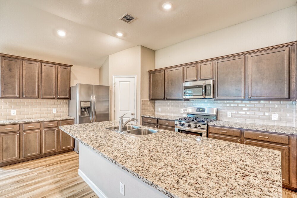 Building Photo - 24246 Palomino Sage Trail