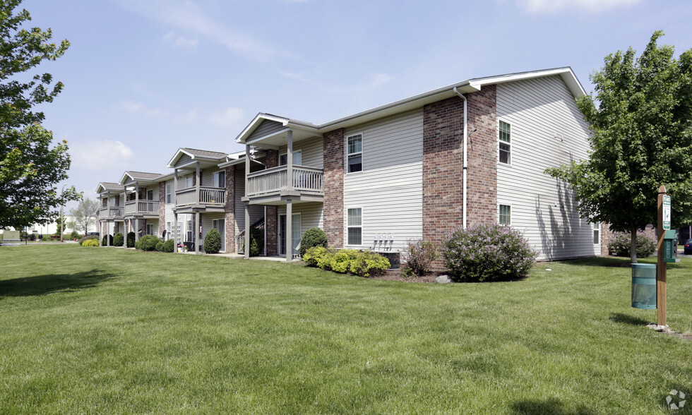 Primary Photo - Stone Ridge Square