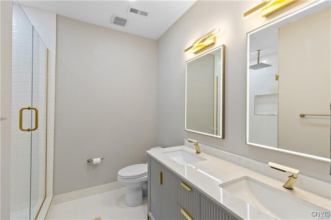 Building Photo - 238 Oriskany Blvd