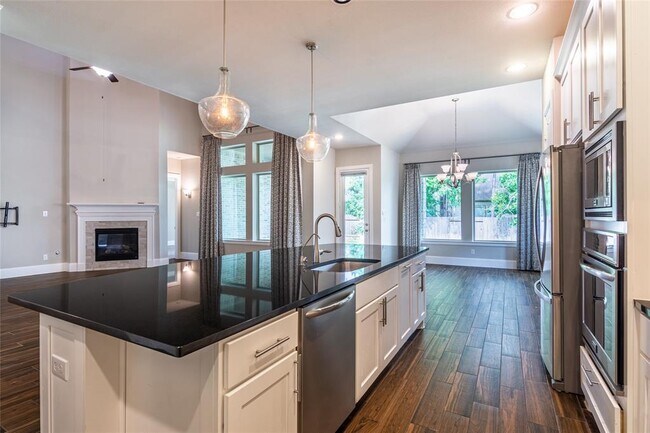 Building Photo - 31226 Shady Arbor Ln