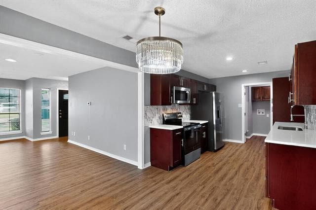 Building Photo - 1902 N Irving Heights Dr