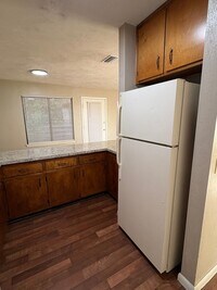 Building Photo - North Pointe Apts