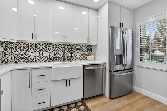 Building Photo - 21650 Juego Cir