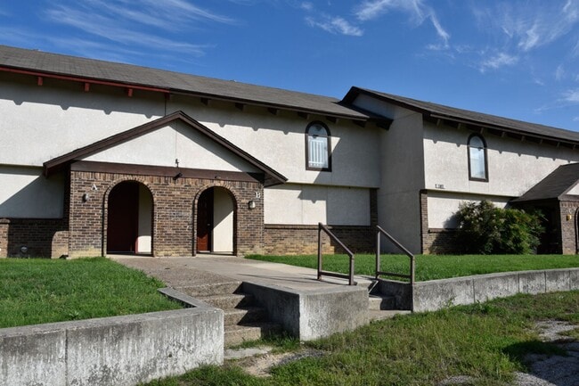Building Photo - 149 Private Rd 1509