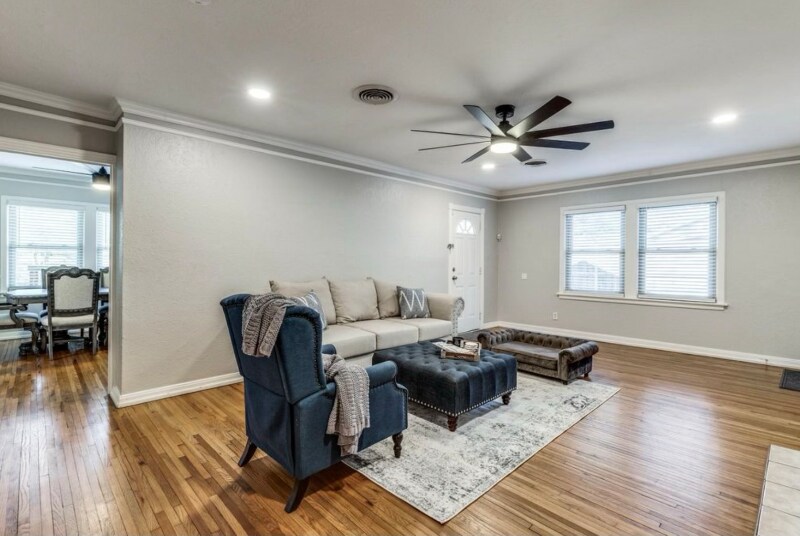 Building Photo - 3624 W Biddison St