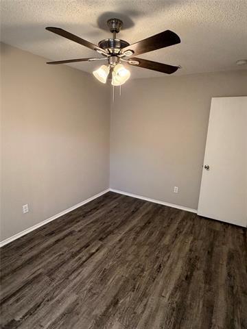Building Photo - 6400 Fern Meadow Dr