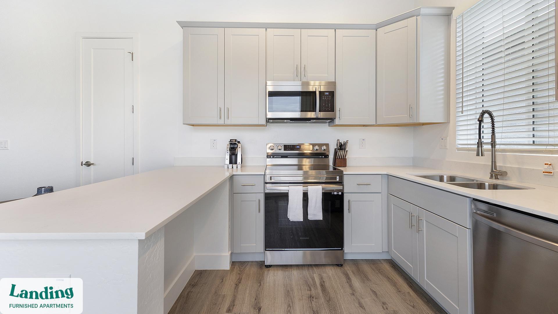 Building Photo - 8200 W Encanto Blvd