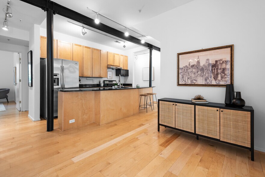 Building Photo - 2307 15th St NW