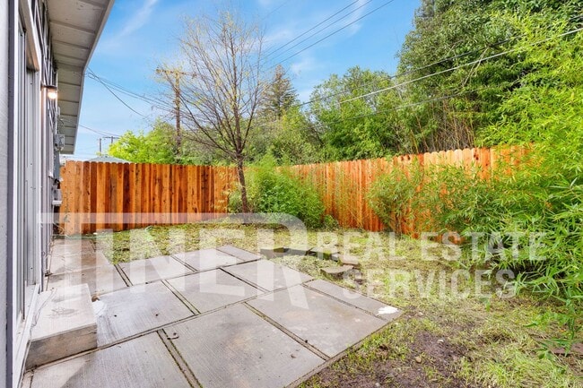 Building Photo - 4911 Douvan Ct