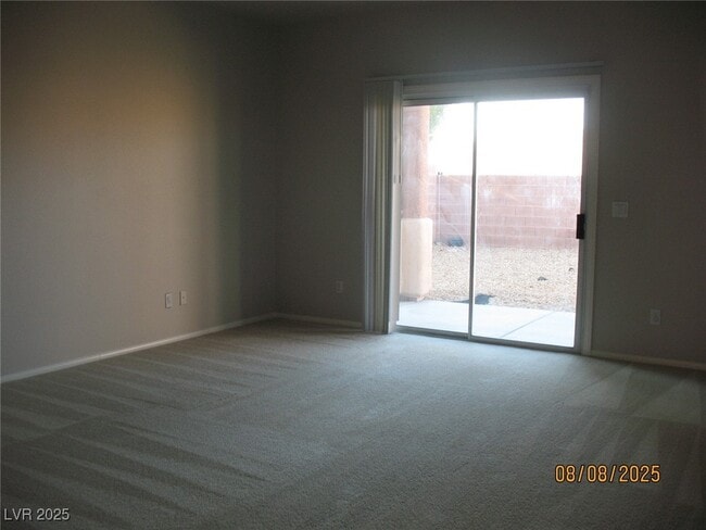 Building Photo - 5165 Piney Summit Ave