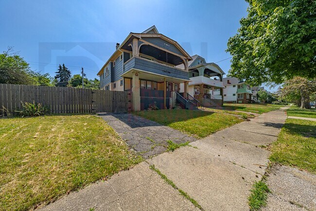 Building Photo - 3633 E 153rd St