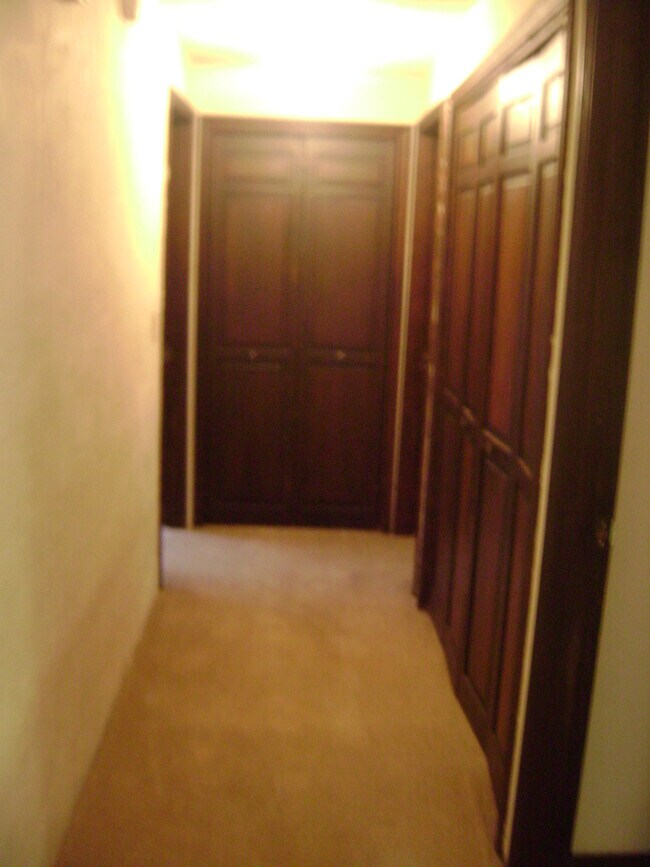 Building Photo - 735spr