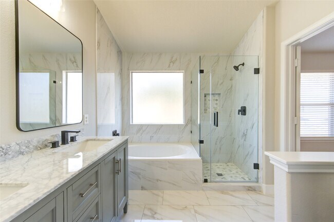 Building Photo - 6323 Richland Hills Dr