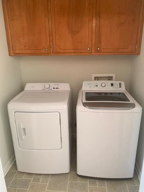 Building Photo - 2345 Vineyard Dr