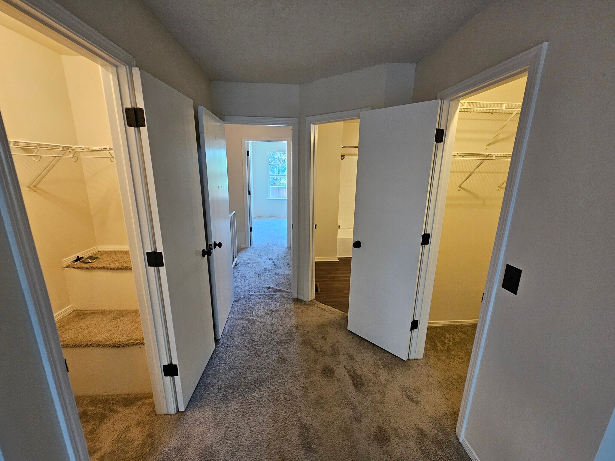 Building Photo - 4253 Baytown Dr