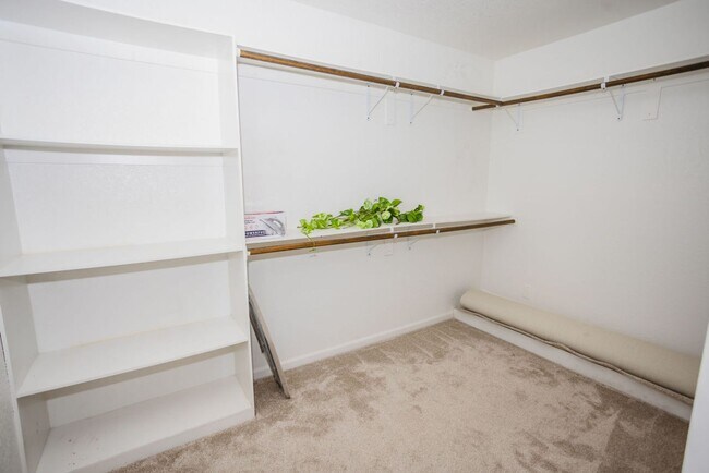 Building Photo - Your Year-Round Retreat in LHC!