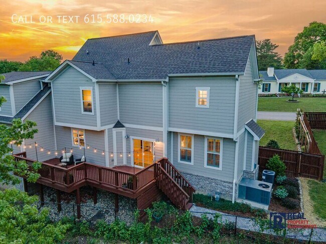 Building Photo - 141 Rivergate Dr