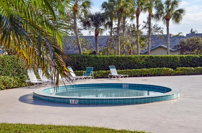Building Photo - 3662 SW Sunset Trace Cir