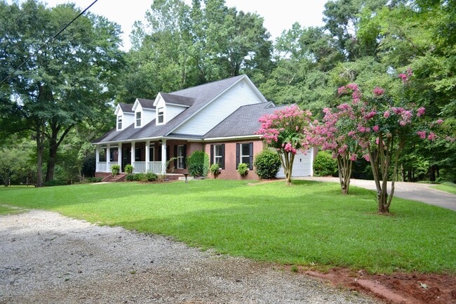 Building Photo - 7330 Society Hill Rd