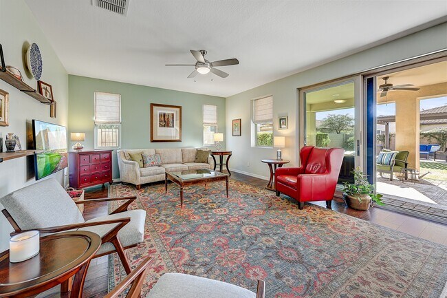 Building Photo - 10349 E Tumbleweed Ave