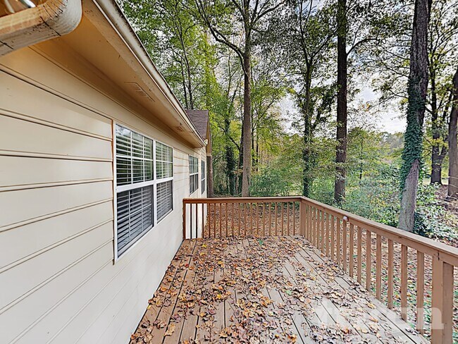 Building Photo - 4010 Sharon Woods Dr