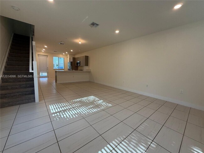 Building Photo - 10222 NW 64th Way